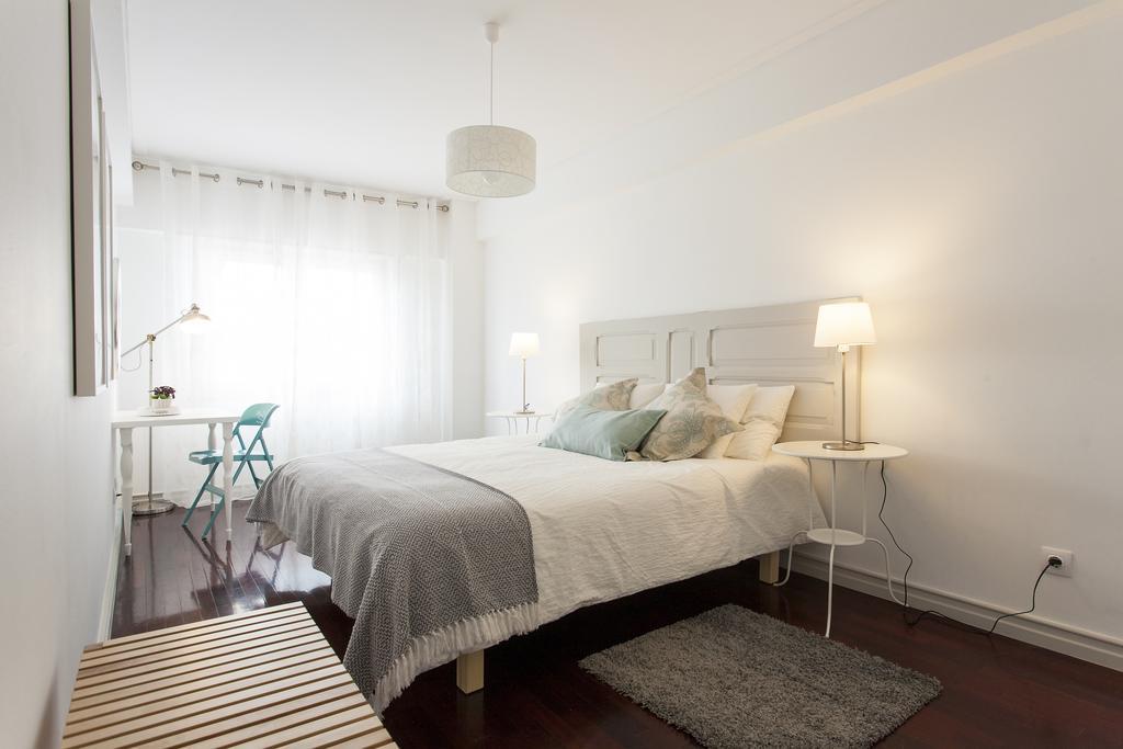 Joivy Superb 1-Bed Apt With Workspace And Terrace, Close To Avenida Da Liberdade Lissabon Exterior foto